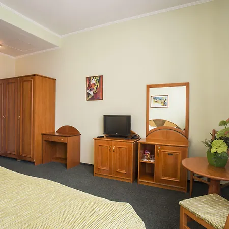 Hotel Baross By Mellow Mood 3*