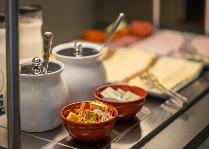 Baross By Mellow Mood 3*