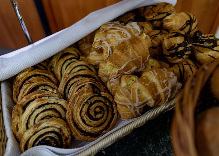 Baross By Mellow Mood