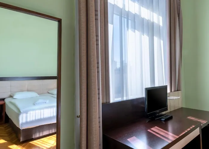 Hotel Baross By Mellow Mood 3*